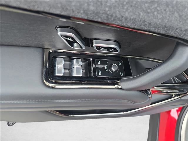 Used 2023 Land Rover Range Rover Sport SE Dynamic image 27