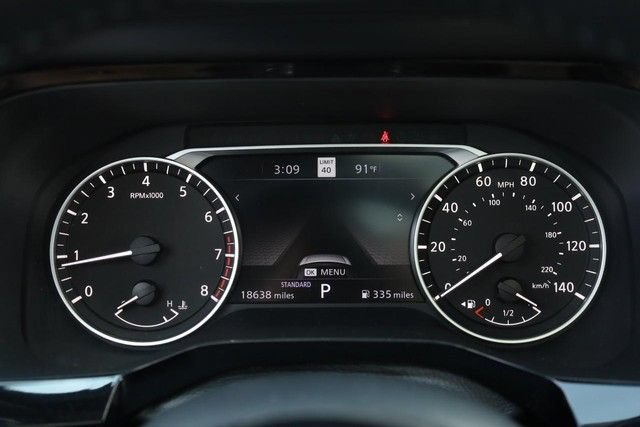Certified 2025 Nissan Pathfinder SL w/ SL Premium Package FWD image 14