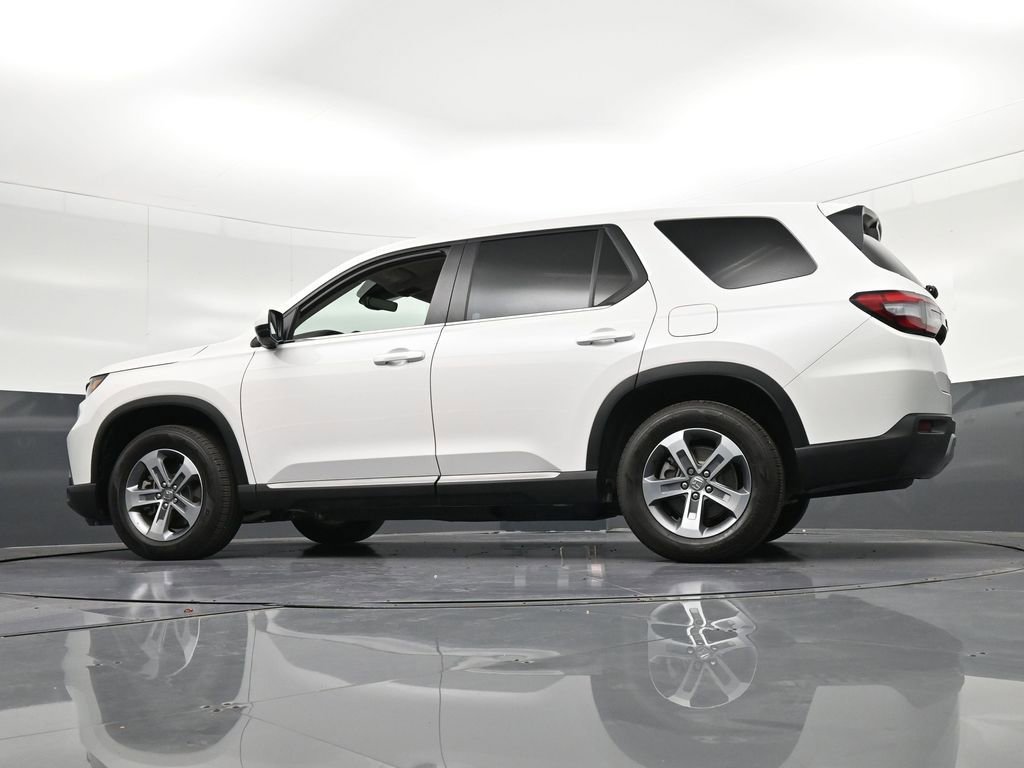 Used 2025 Honda Pilot EX-L image 37