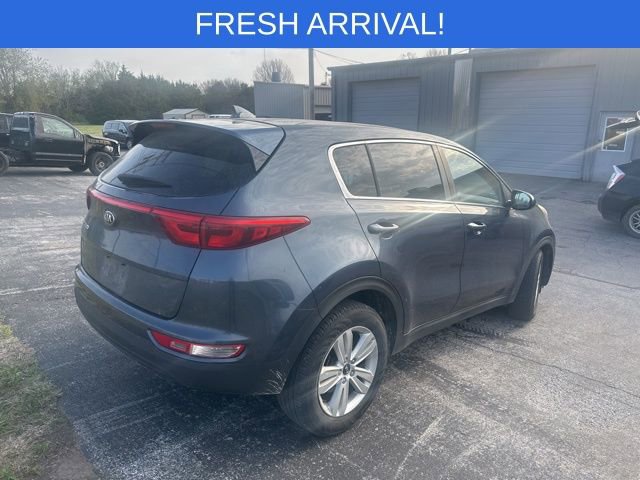 Used 2017 Kia Sportage LX image 4