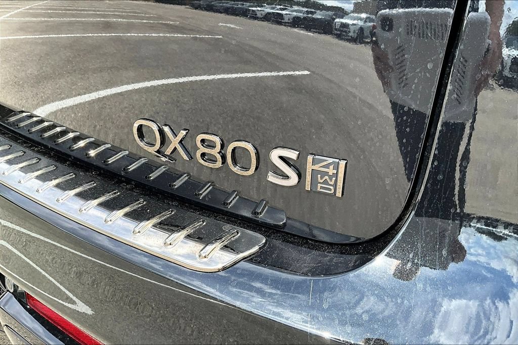 Used 2026 INFINITI QX80 4WD w/ Sport Exterior Package image 30