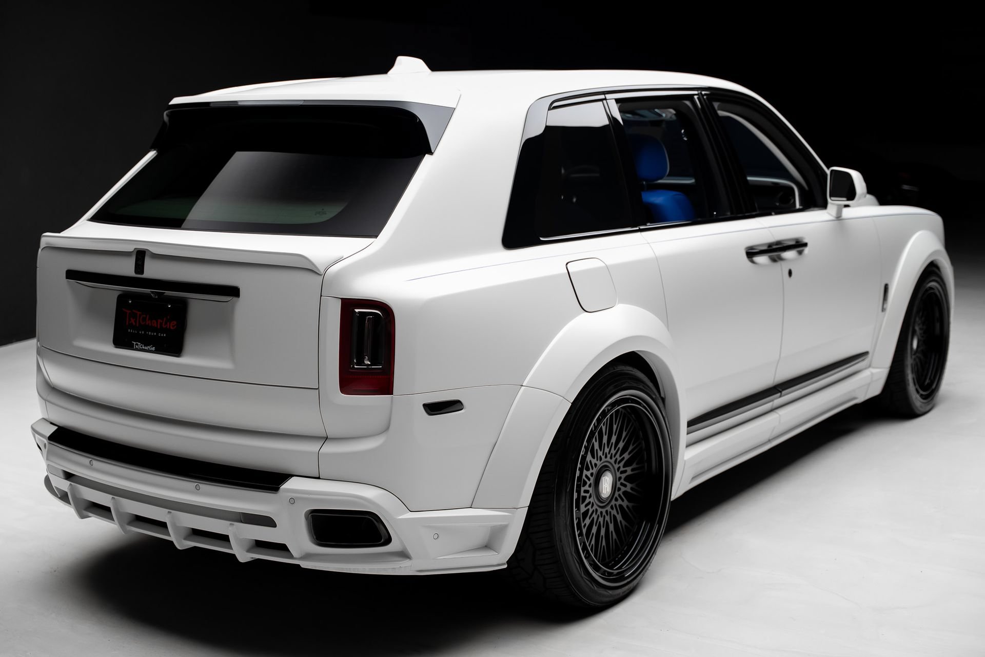 Used 2024 Rolls-Royce Cullinan Black Badge w/ Driver's Package AWD/4WD image 34