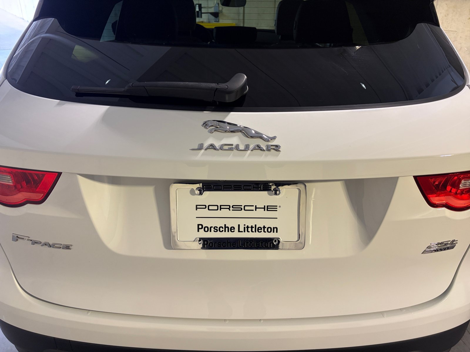 Used 2020 Jaguar F-PACE Premium AWD/4WD image 17