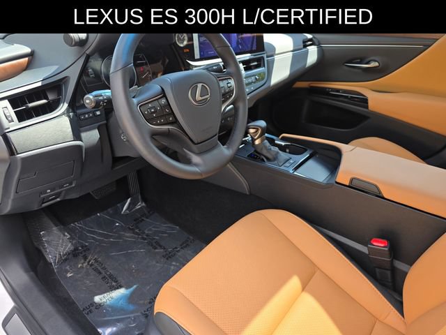 Used 2025 Lexus ES 300h w/ Premium Package FWD image 23