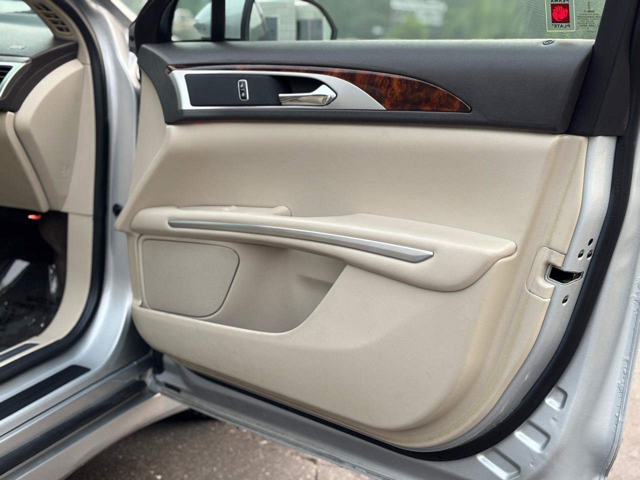 Used 2016 Lincoln MKZ AWD w/ Equipment Group 300A Reserve image 38