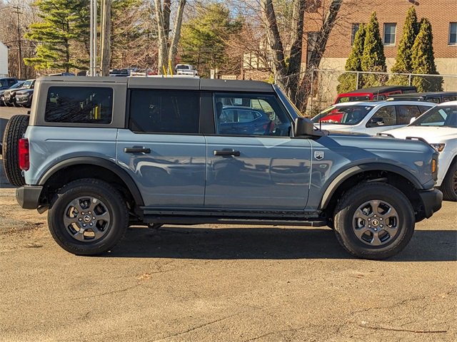 Used 2024 Ford Bronco Big Bend image 2
