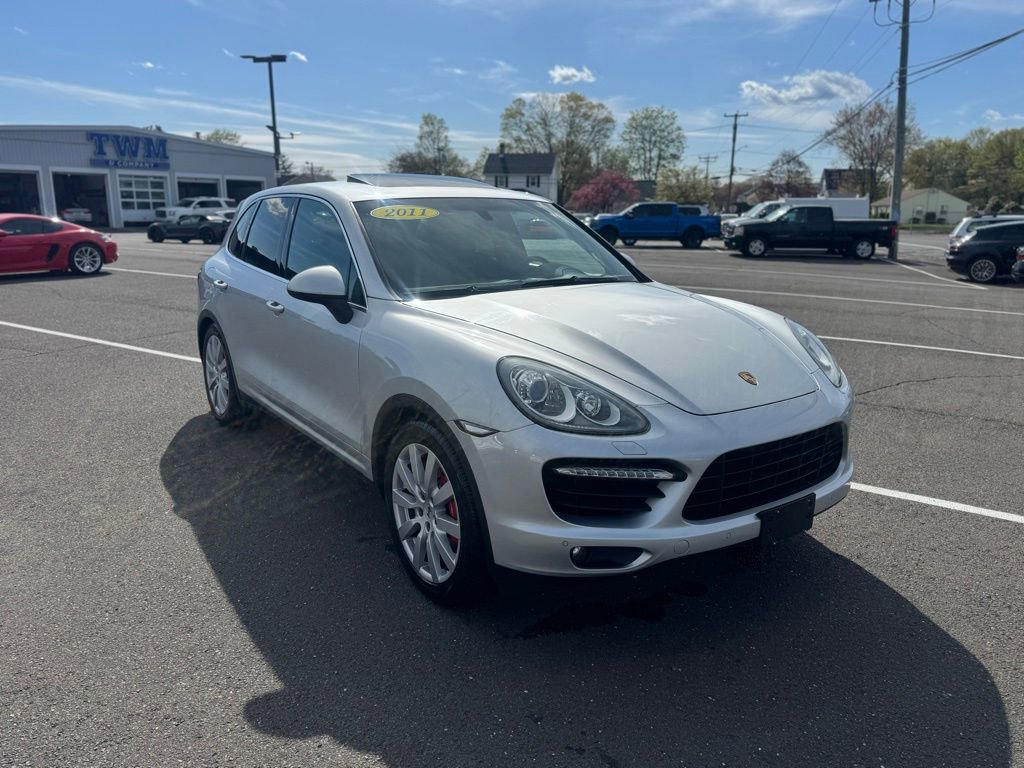 Used 2011 Porsche Cayenne Turbo AWD/4WD image 3