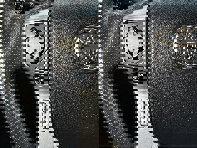 Used 2020 Toyota 4Runner SR5 image 14