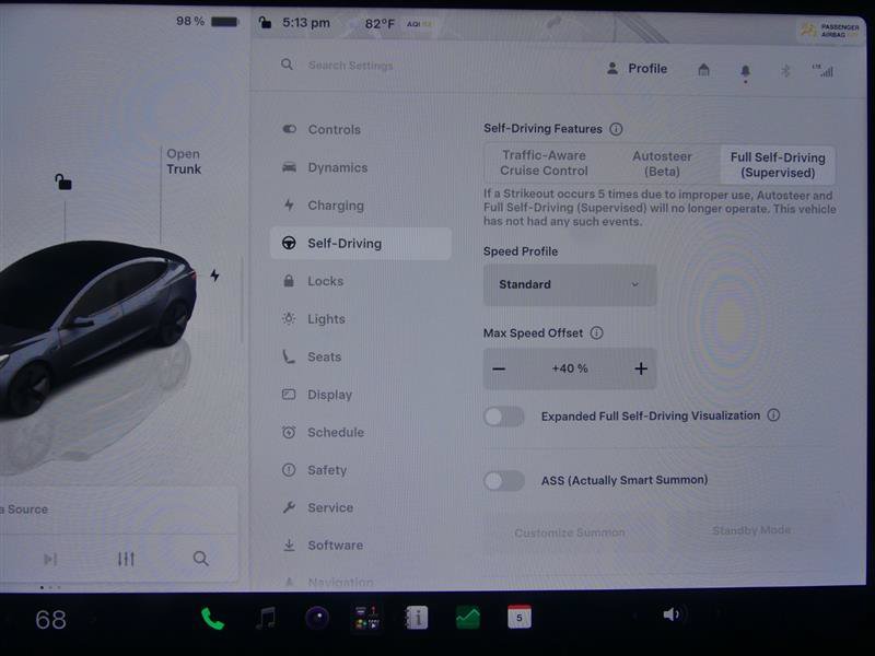Used 2023 Tesla Model 3 Standard Range RWD image 9