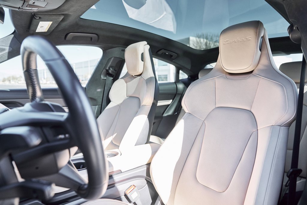 Used 2020 Porsche Taycan Turbo S image 47