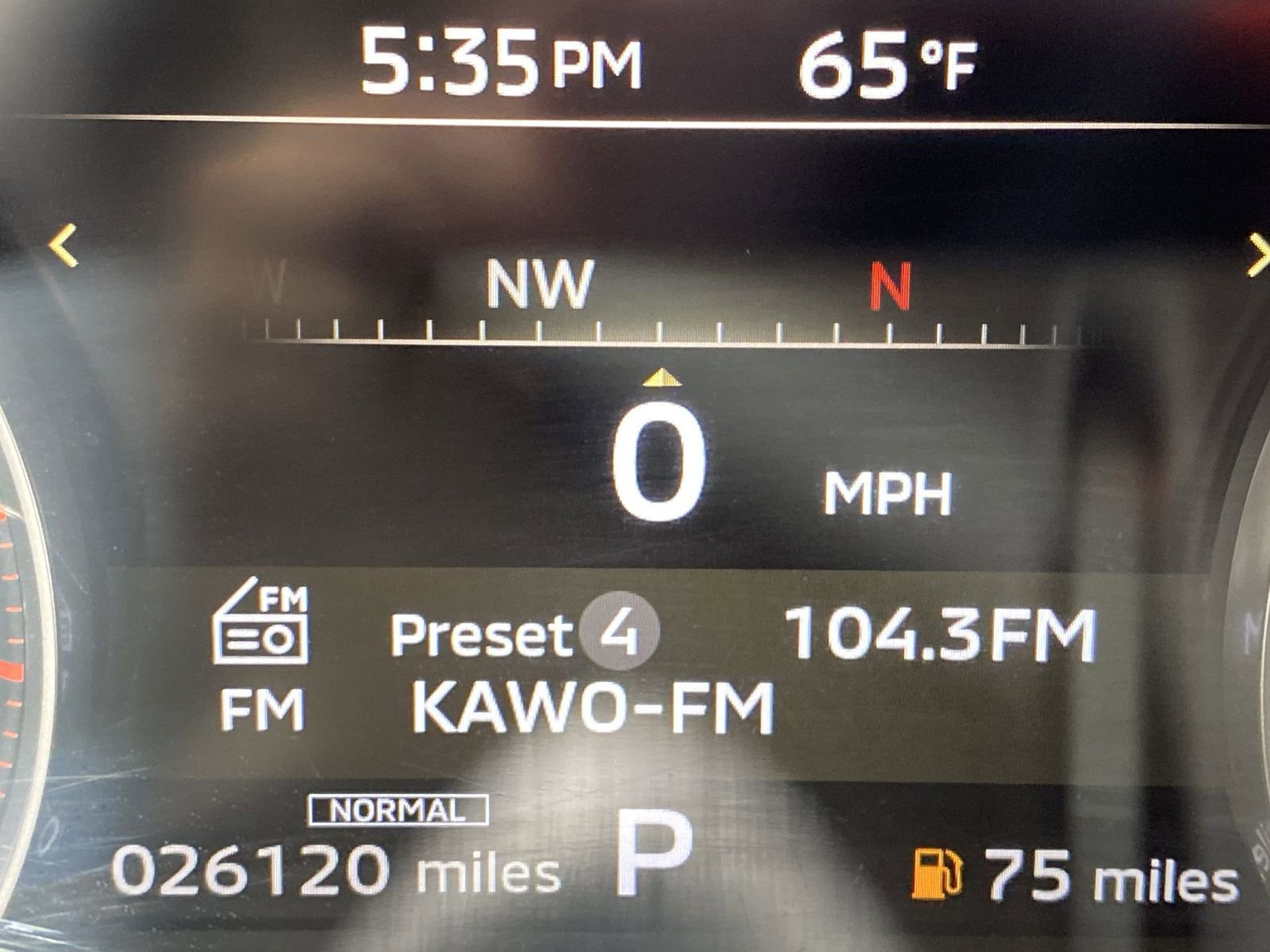 Used 2025 Mitsubishi Outlander ES image 15