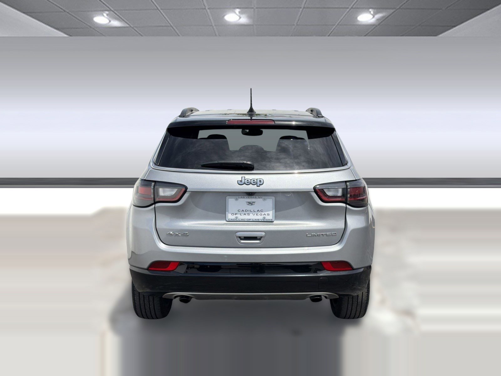 Used 2023 Jeep Compass Limited w/ Elite Group AWD/4WD image 9