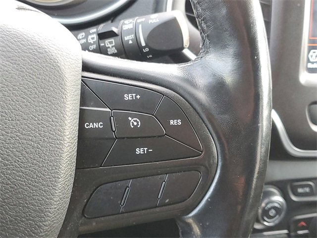 Used 2021 Jeep Cherokee Trailhawk w/ Comfort & Convenience Group image 24