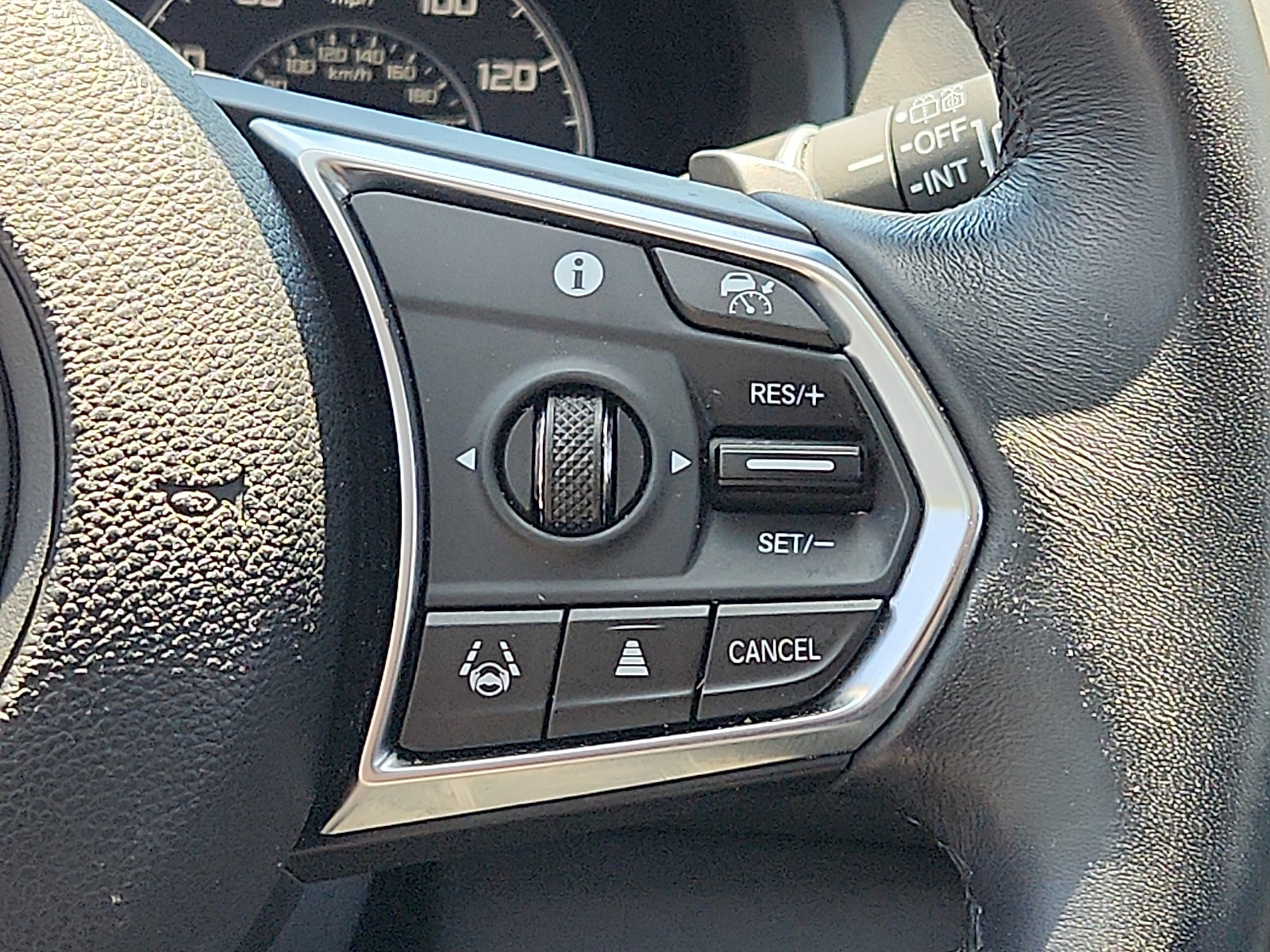 Certified 2023 Acura RDX AWD w/ Advance Package image 22