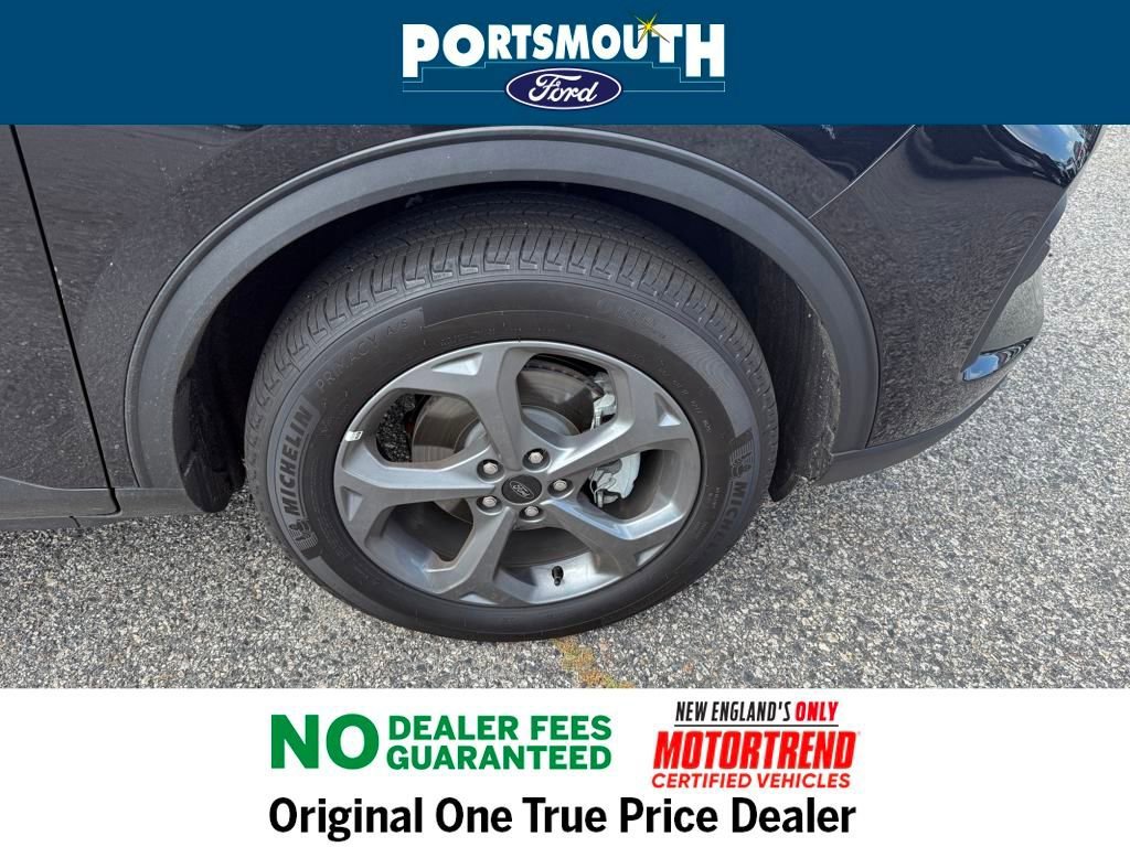 Used 2025 Ford Escape ST-Line w/ Tech Pack #1 image 37