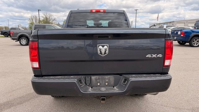 Used 2017 RAM 1500 Express AWD/4WD image 4