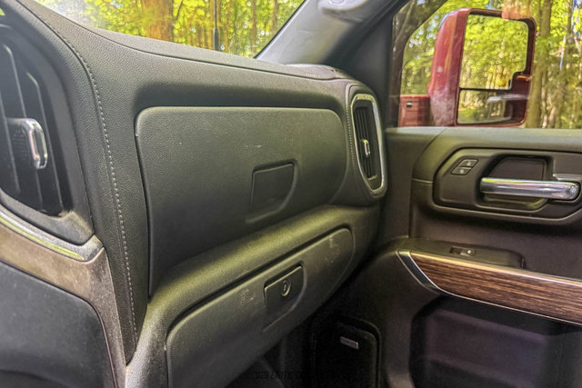 Used 2022 Chevrolet Silverado 3500 High Country AWD/4WD image 24