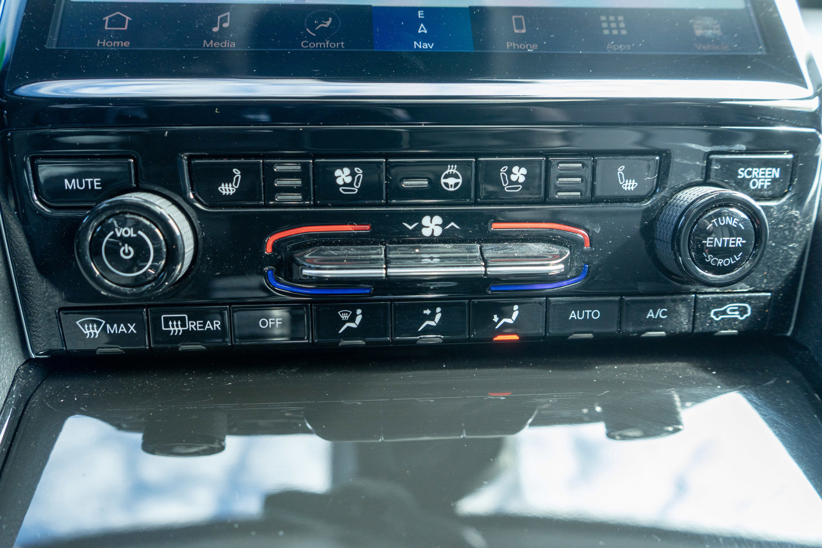 Used 2022 Jeep Grand Cherokee Limited 4xe w/ Luxury Tech Group II image 21