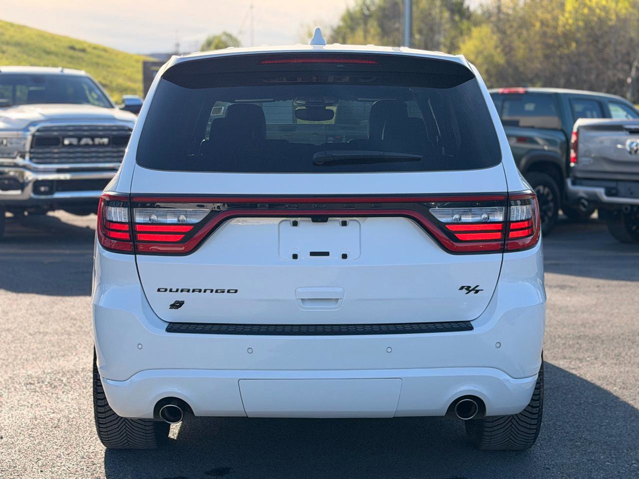 Used 2021 Dodge Durango R/T w/ Blacktop Package AWD/4WD image 6