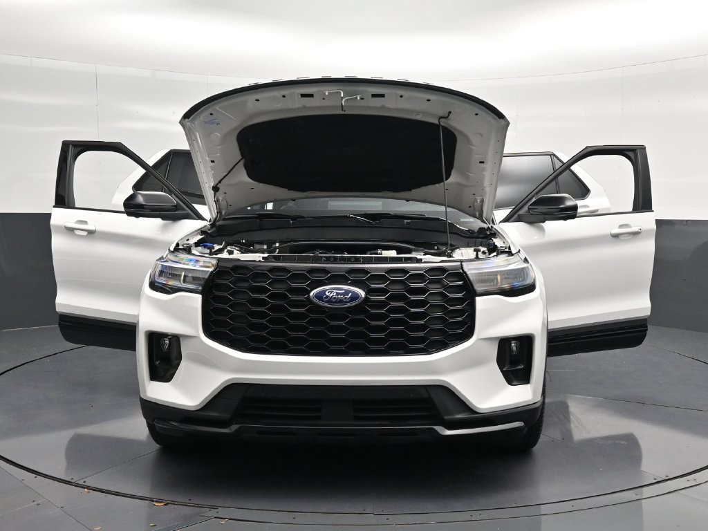 Used 2026 Ford Explorer ST-Line w/ ST-Line Street Pack RWD image 26