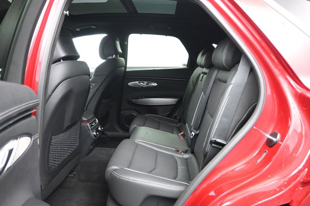 Used 2024 Genesis GV70 2.5T w/ Sport Prestige Package AWD/4WD image 26