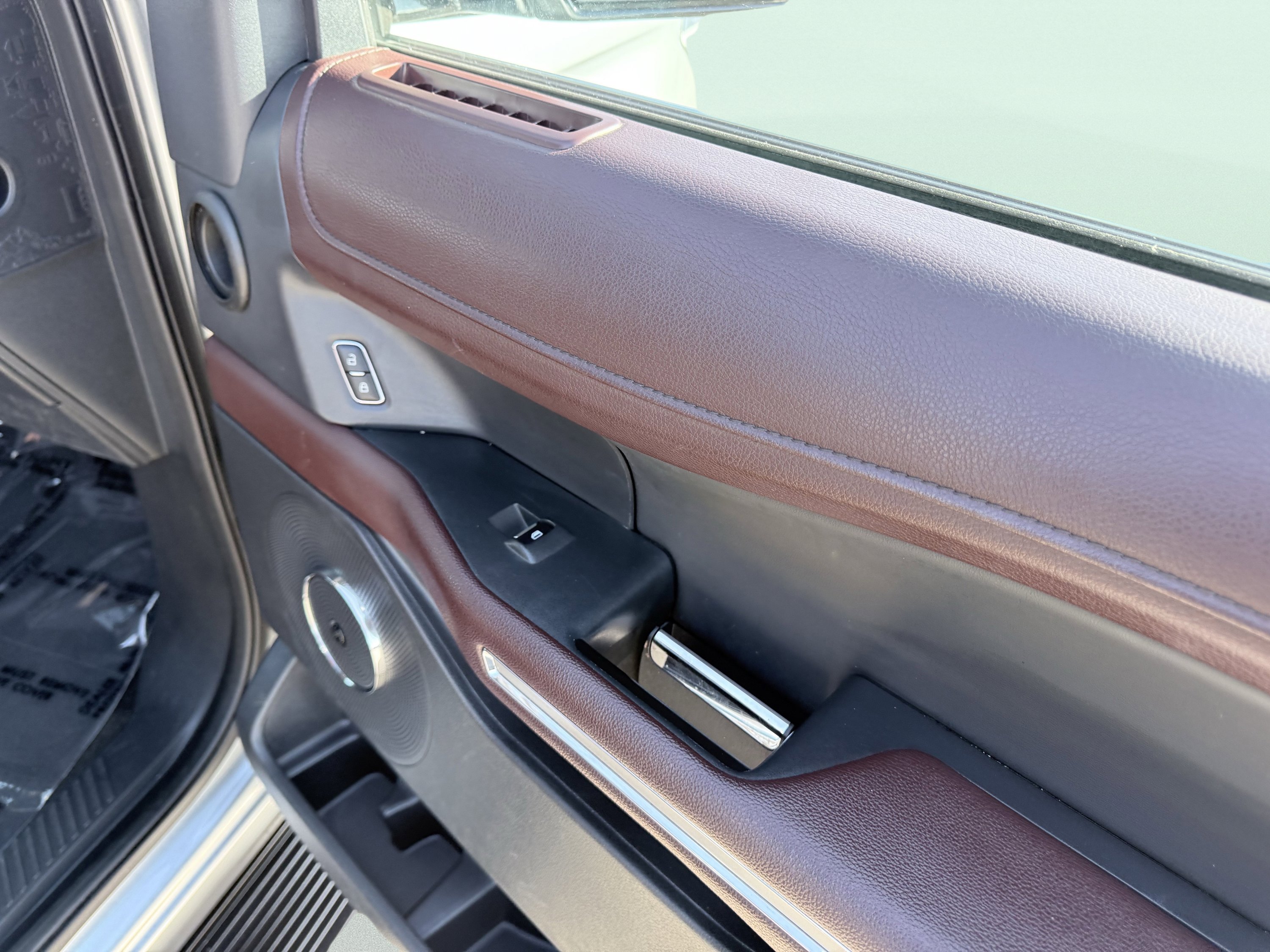 Used 2023 Ford Expedition Max Limited image 52