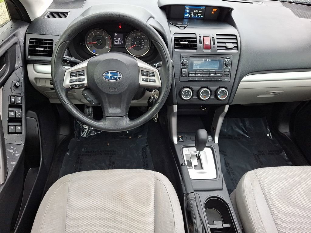Used 2015 Subaru Forester 2.5i Premium AWD/4WD image 11