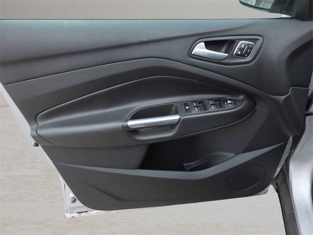 Used 2014 Ford Escape Titanium image 17