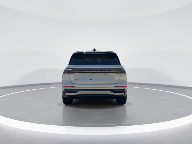 New 2026 Lincoln Nautilus Reserve w/ Jet Appearance Package AWD/4WD image 7