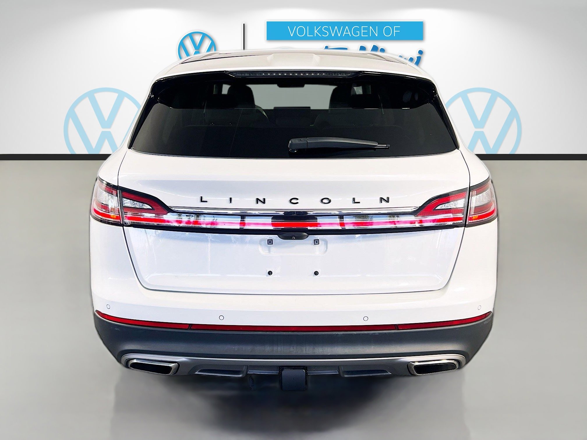 Used 2022 Lincoln Nautilus Black Label w/ Class II Trailer Tow Package AWD/4WD image 6