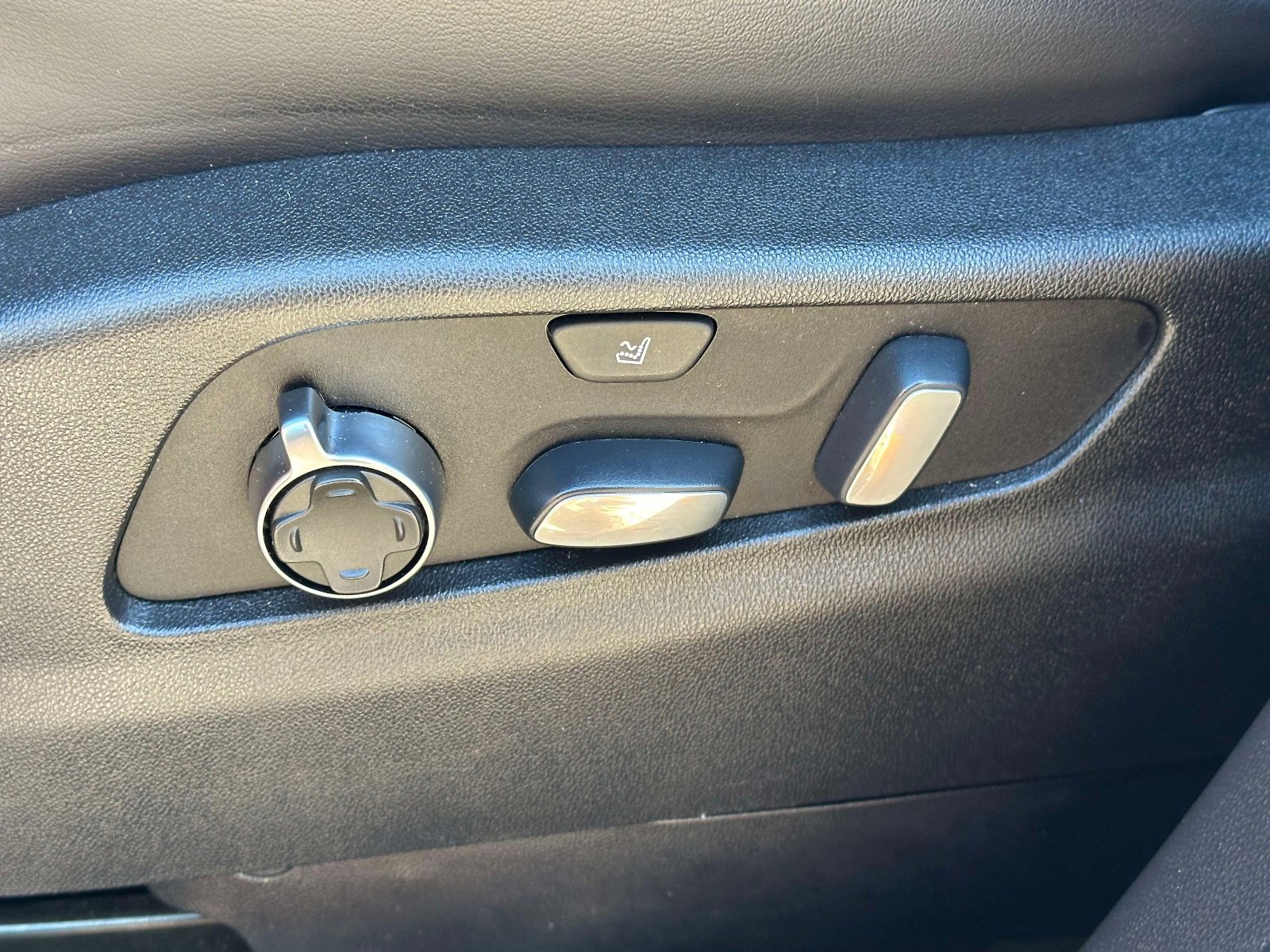 Used 2019 Cadillac XT4 Sport image 22