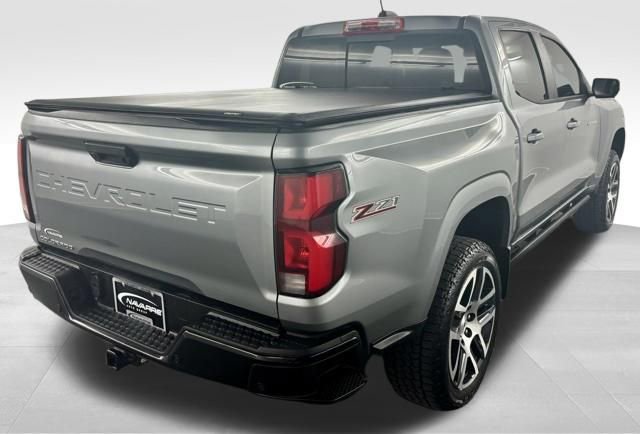 Used 2023 Chevrolet Colorado Z71 w/ Z71 Convenience Package 2 AWD/4WD image 9