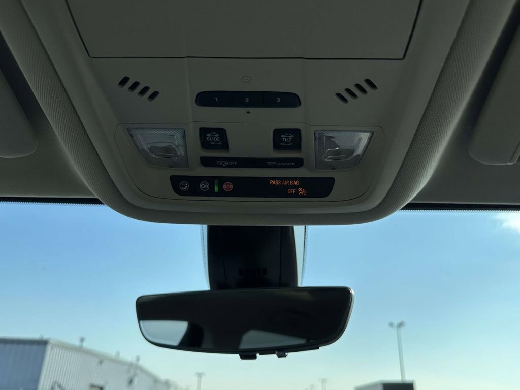 Certified 2023 GMC Acadia Denali w/ Denali Ultimate Package image 35