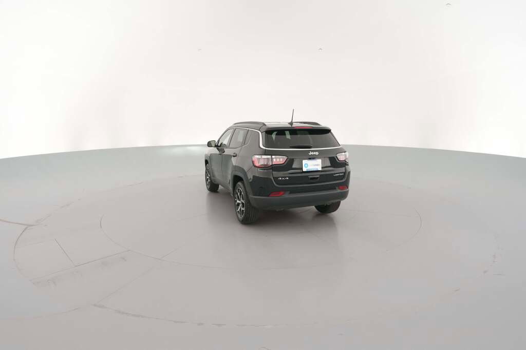 New 2026 Jeep Compass Limited image 9