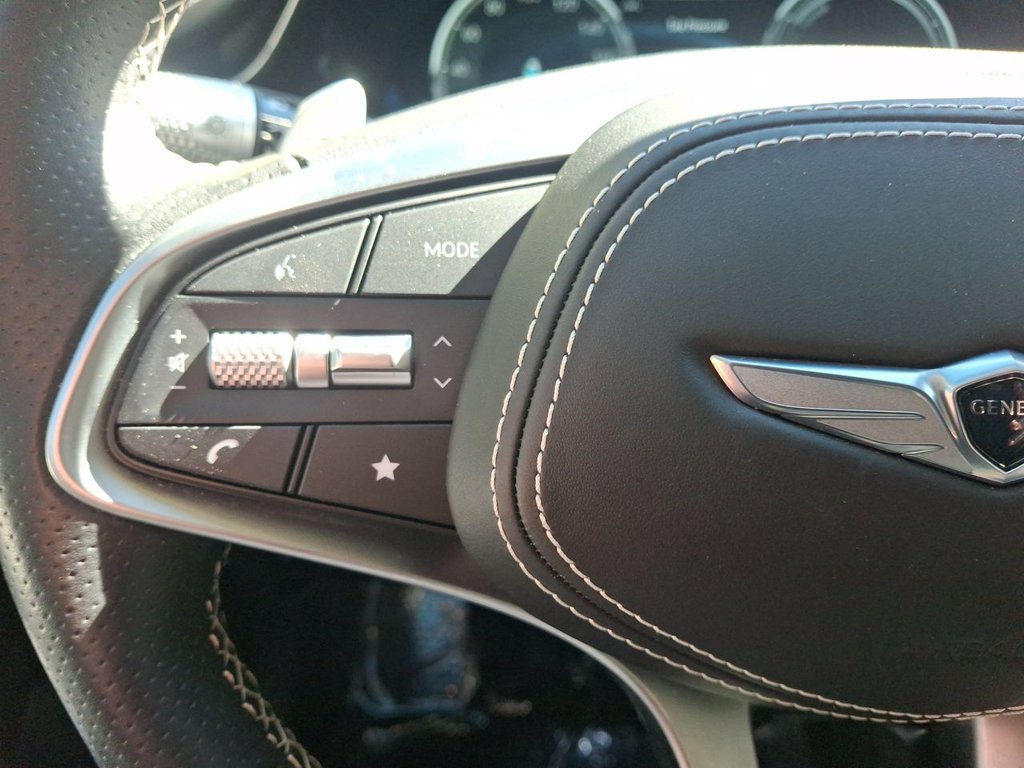 Used 2024 Genesis Electrified GV70 w/ Prestige Package AWD/4WD image 17