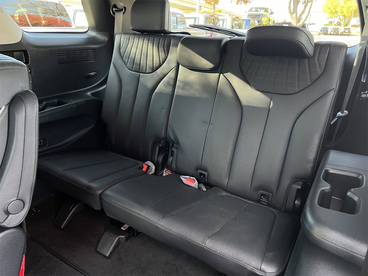 Used 2024 Hyundai Palisade Limited image 23