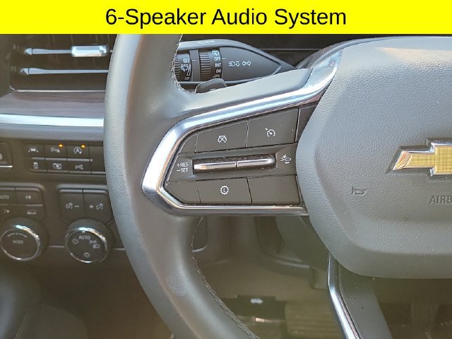 Used 2025 Chevrolet Suburban LT AWD/4WD image 11