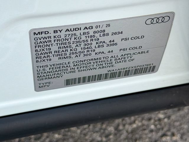 Used 2025 Audi Q4 e-tron Premium w/ Convenience Package RWD image 43