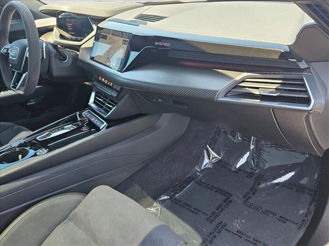 Used 2022 Audi e-tron GT Prestige w/ Prestige Package AWD/4WD image 22