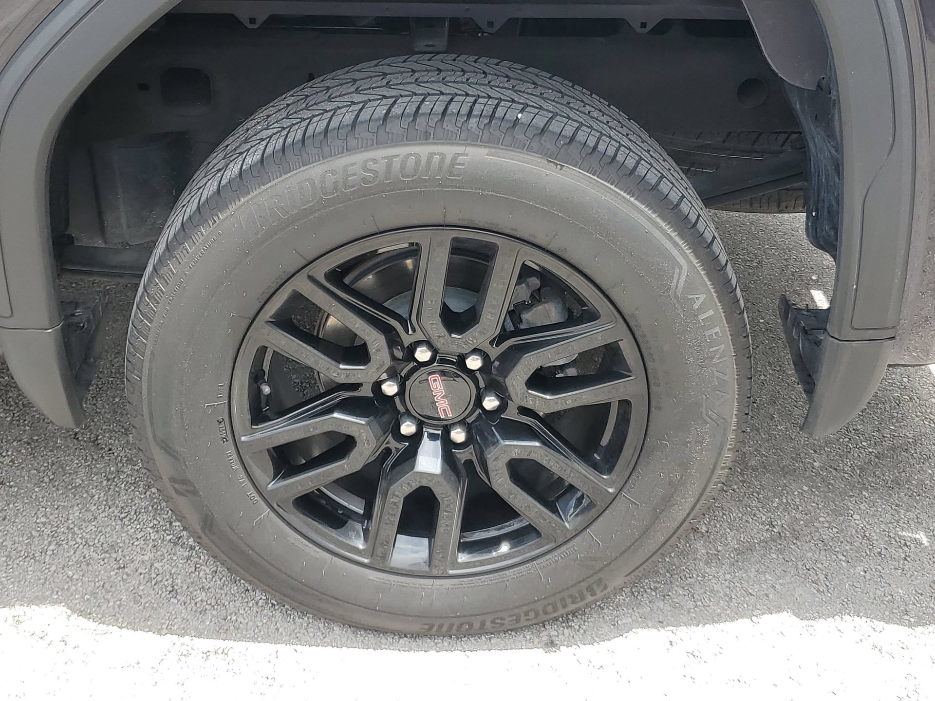 Used 2024 GMC Sierra 1500 Elevation RWD image 5