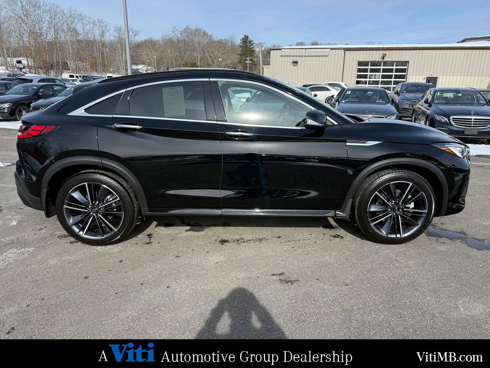 Used 2025 INFINITI QX55 Luxe w/ Cargo Package image 9