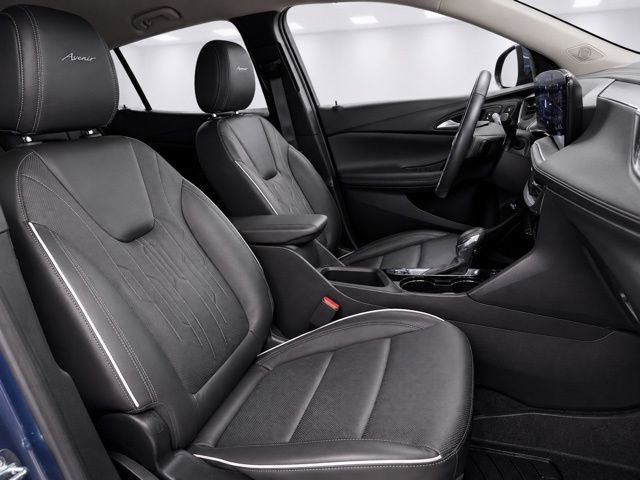 Used 2024 Buick Encore GX Avenir w/ Avenir Convenience Package FWD image 12