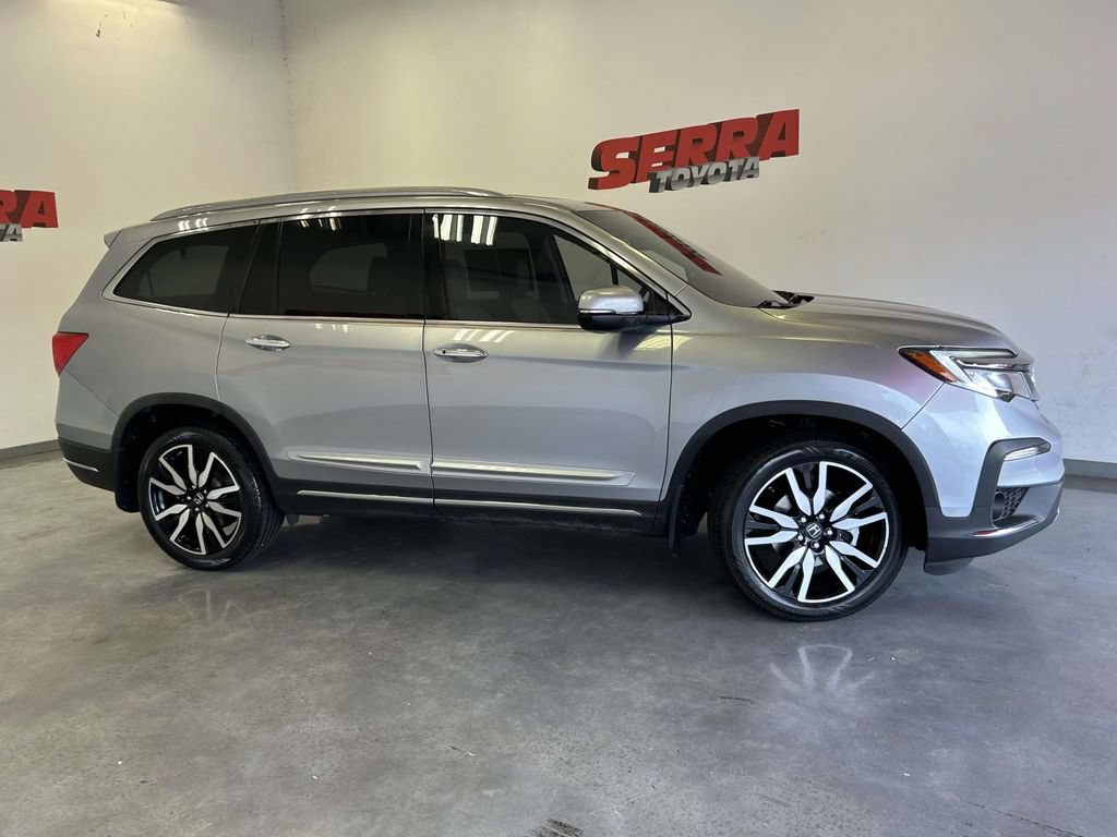 Used 2022 Honda Pilot Touring image 2
