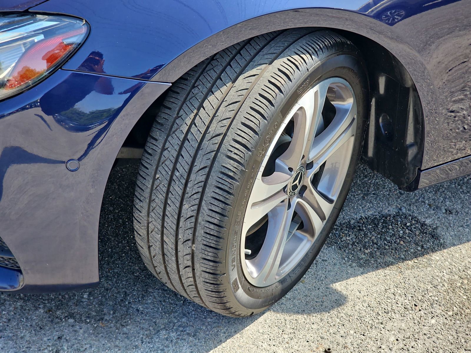 Used 2020 Mercedes-Benz E 350 Sedan image 34