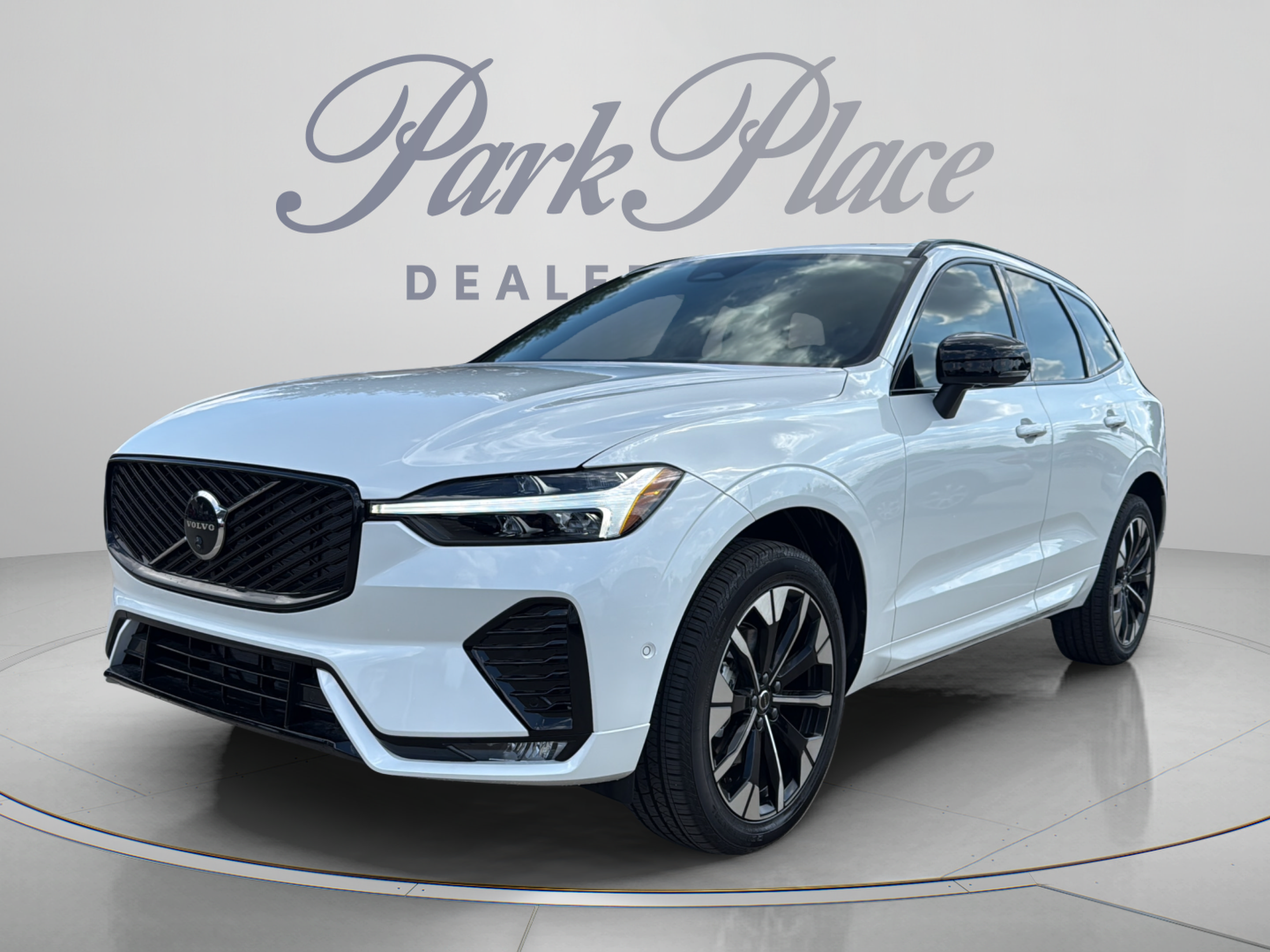 Used 2026 Volvo XC60 B5 Plus w/ Protection Package Premier AWD/4WD image 1