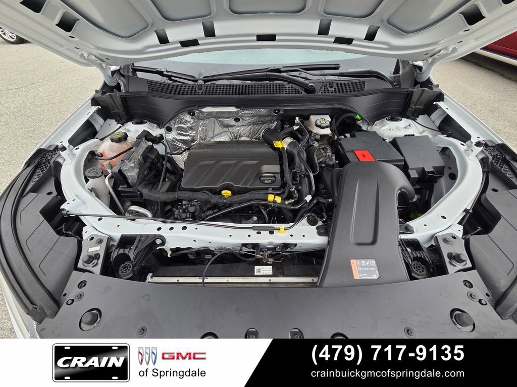 Used 2025 Chevrolet Trax LS w/ LS Convenience Package FWD image 31
