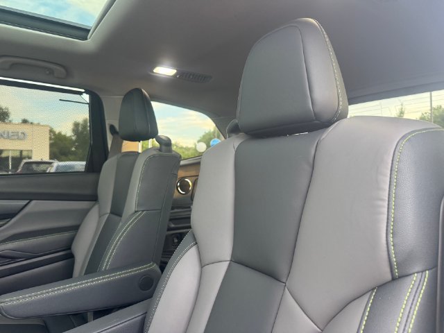 Used 2023 Subaru Ascent Onyx Edition Limited AWD/4WD image 27
