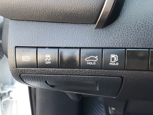 Used 2024 Toyota Camry LE image 28