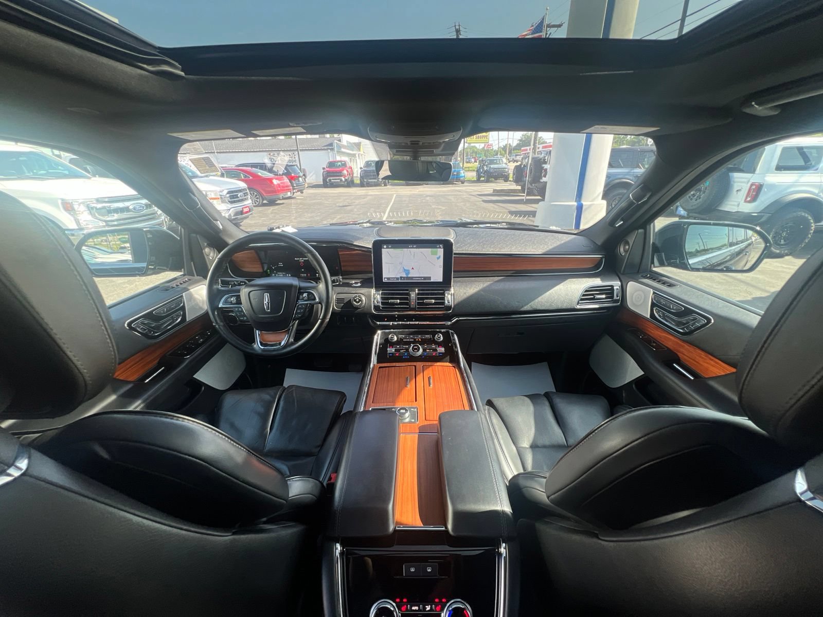 Used 2019 Lincoln Navigator L Reserve AWD/4WD image 43