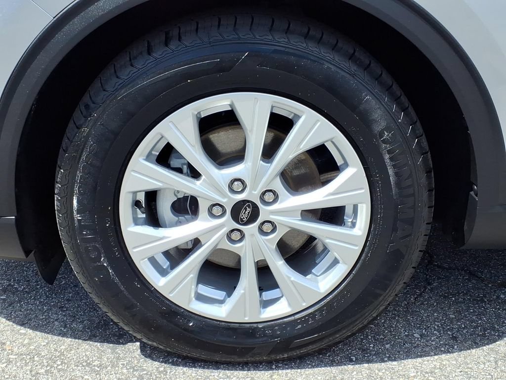 Used 2023 Ford Escape Active FWD image 9